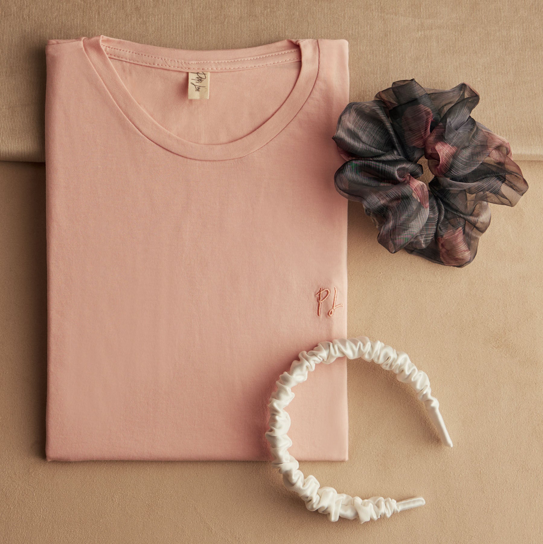 Pepi Lou Gift Box 🎁 Γυναικεία Αξεσουάρ Μαλλιών & Μπλουζάκι - Pink White Floral
